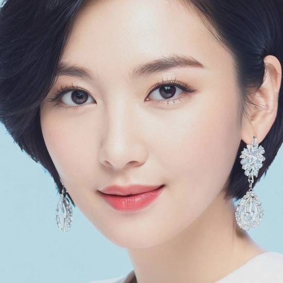 菱形臉是什么臉型，菱形臉的臉型定義與特征解析